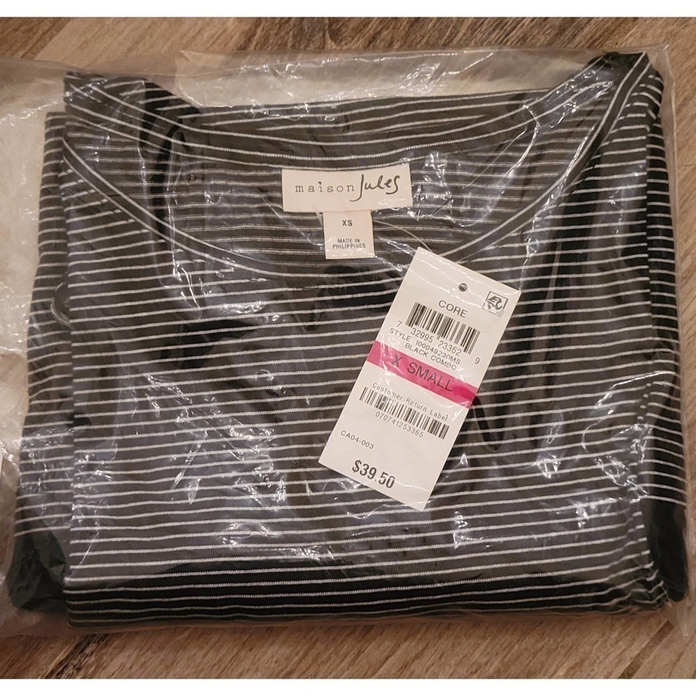 Maison Jules Black White Stripe Ruffle Sleeve Top Extra Small - Picture 7 of 9